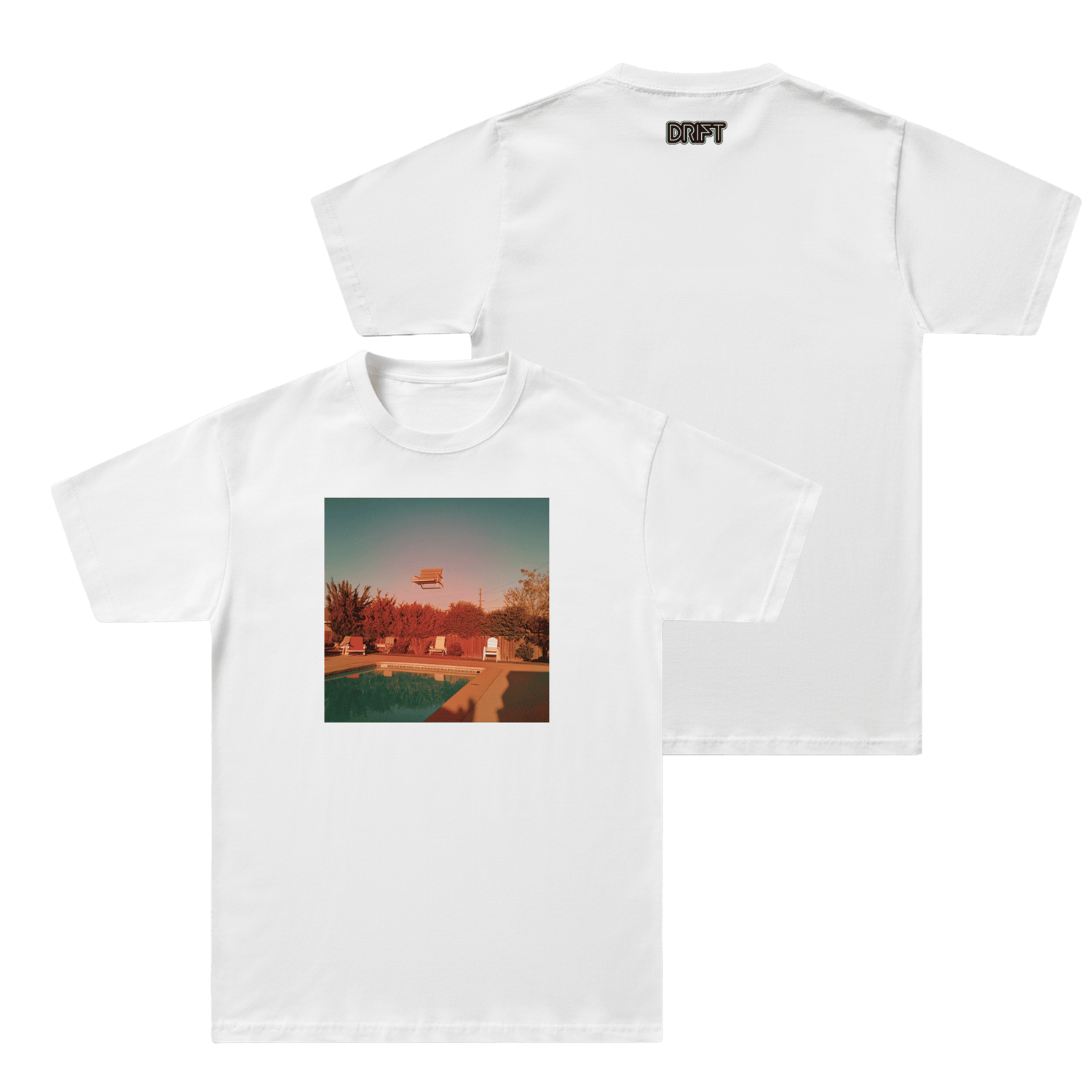 T-SHIRT - AT THE PARTY